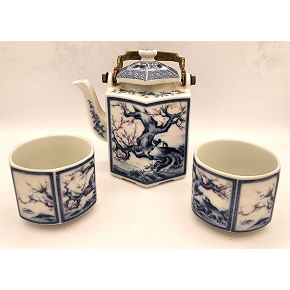 VTG Asian Dolphin China Teapot and Cups Set, Dynasty Blue & White Brass Handle - Picture 2 of 15